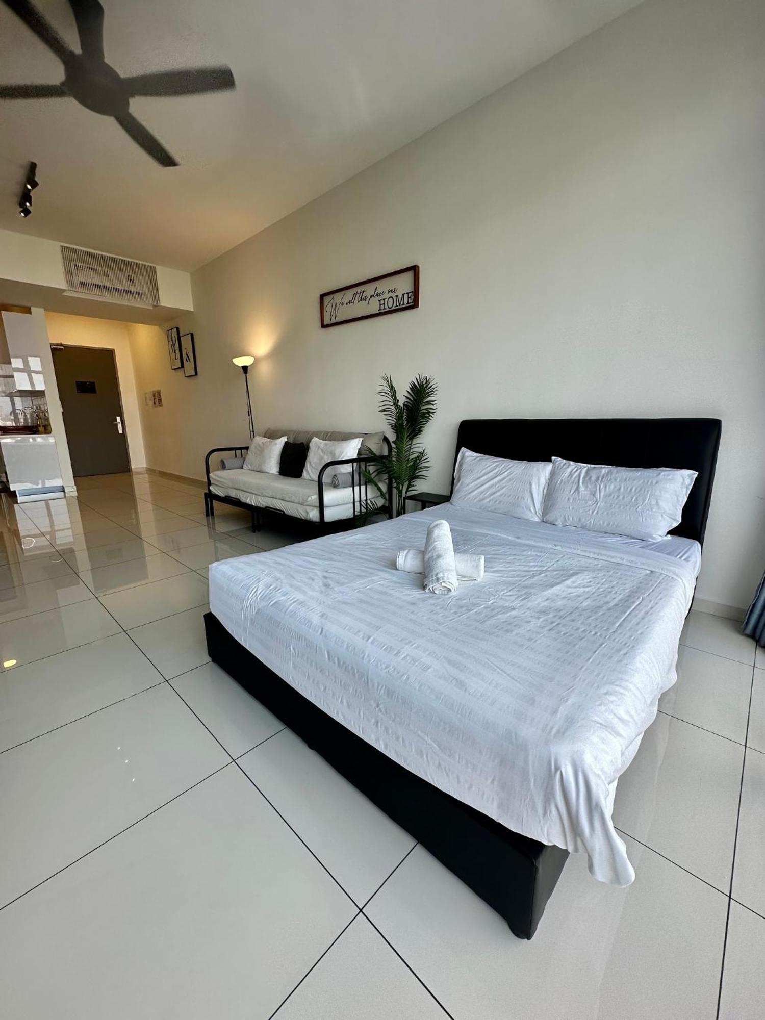 Beacon Executive - View - By Iz George Town