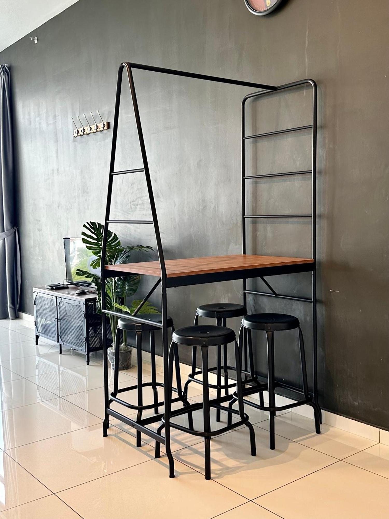 Beacon Executive - View - By Iz Apartment George Town